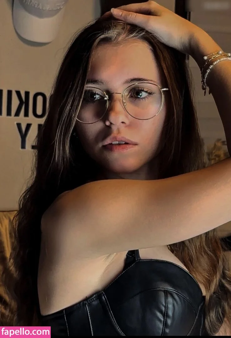 Anna Kauer / anna_kauer Onlyfans Photo Gallery 