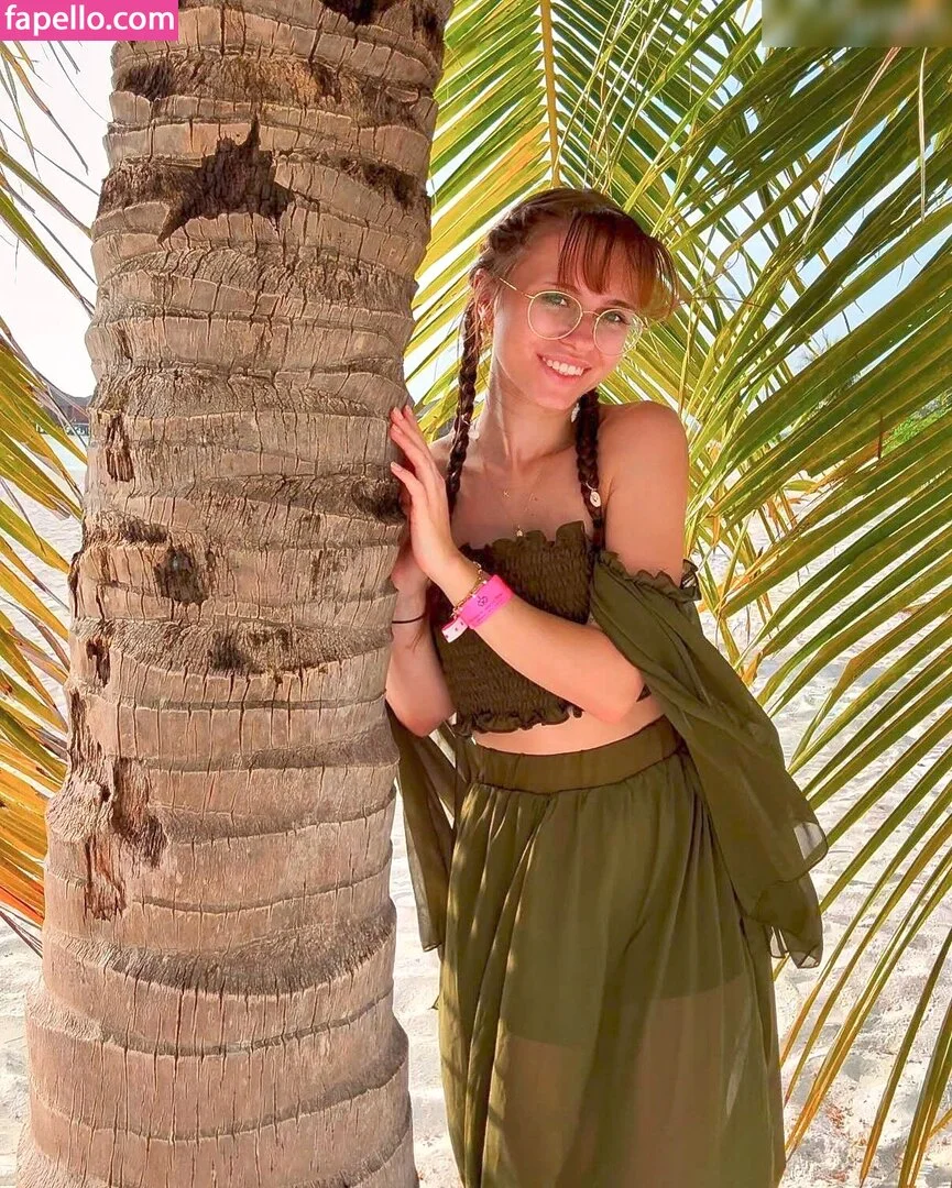 Anna Kauer / anna_kauer Onlyfans Photo Gallery 