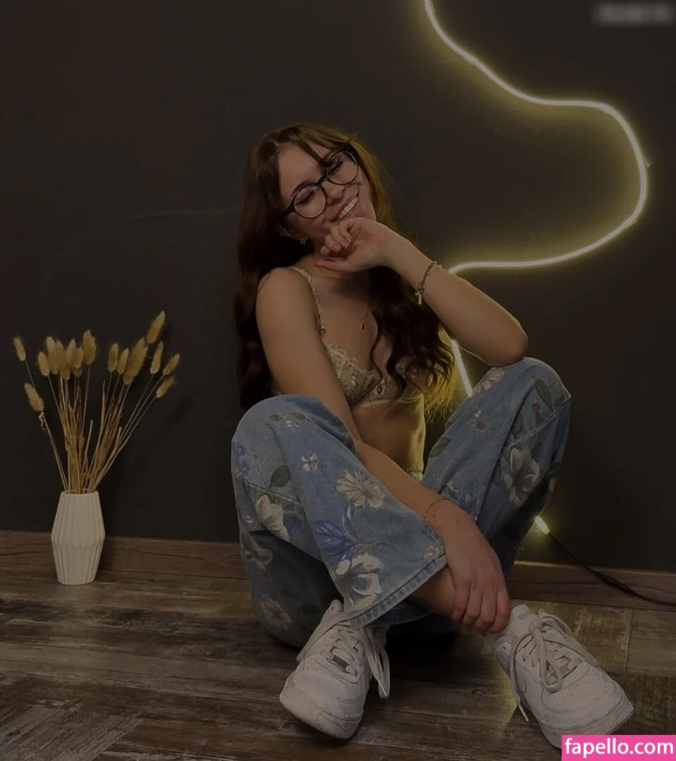 Anna Kauer / anna_kauer Onlyfans Photo Gallery 