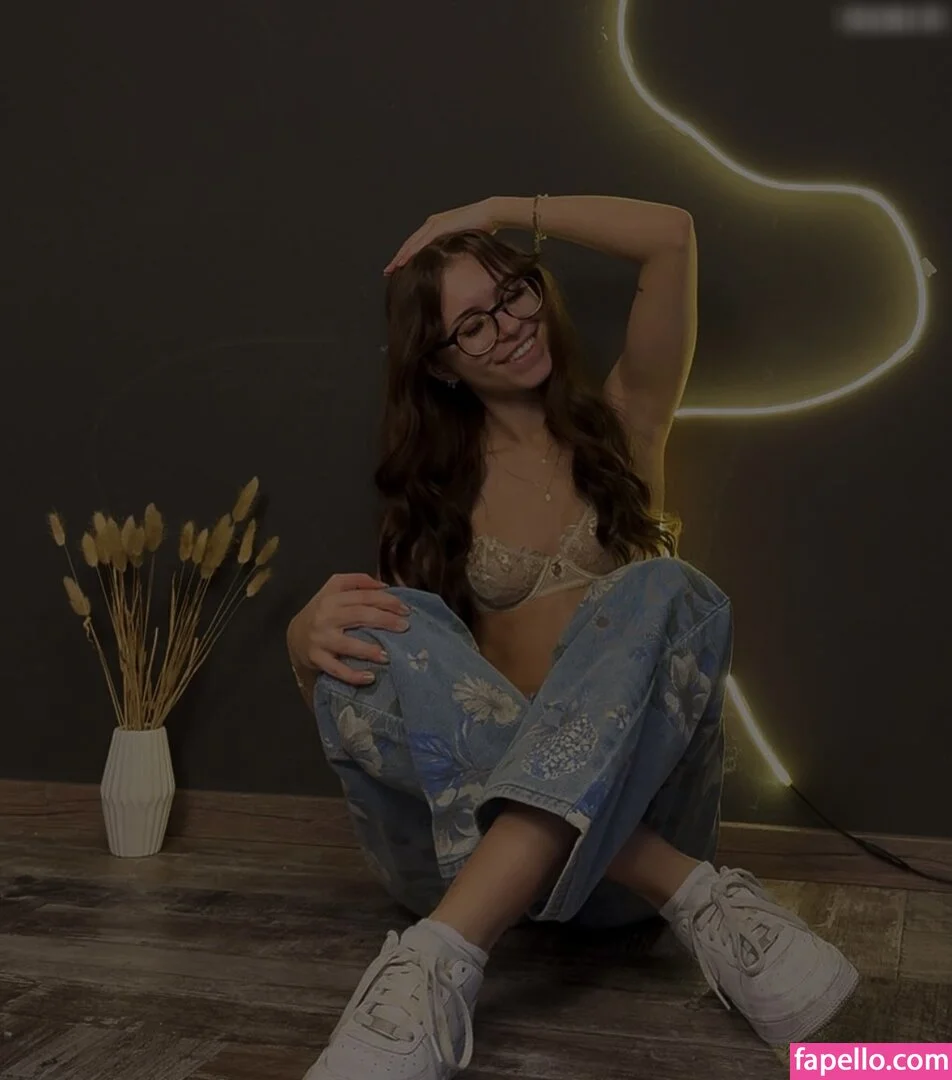 Anna Kauer / anna_kauer Onlyfans Photo Gallery 