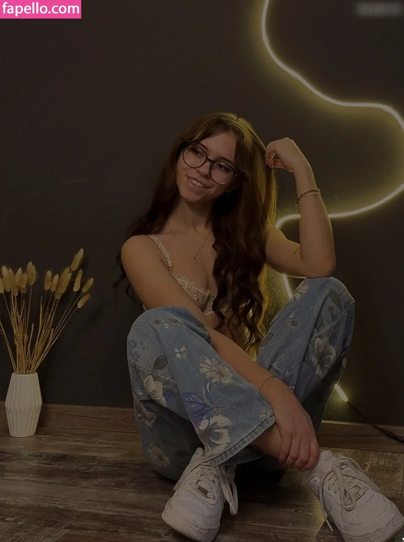 Anna Kauer / anna_kauer Onlyfans Photo Gallery 