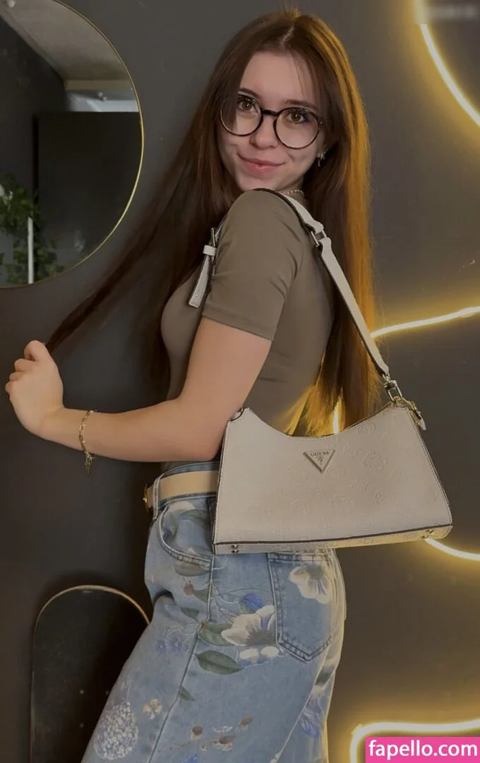 Anna Kauer / anna_kauer Onlyfans Photo Gallery 