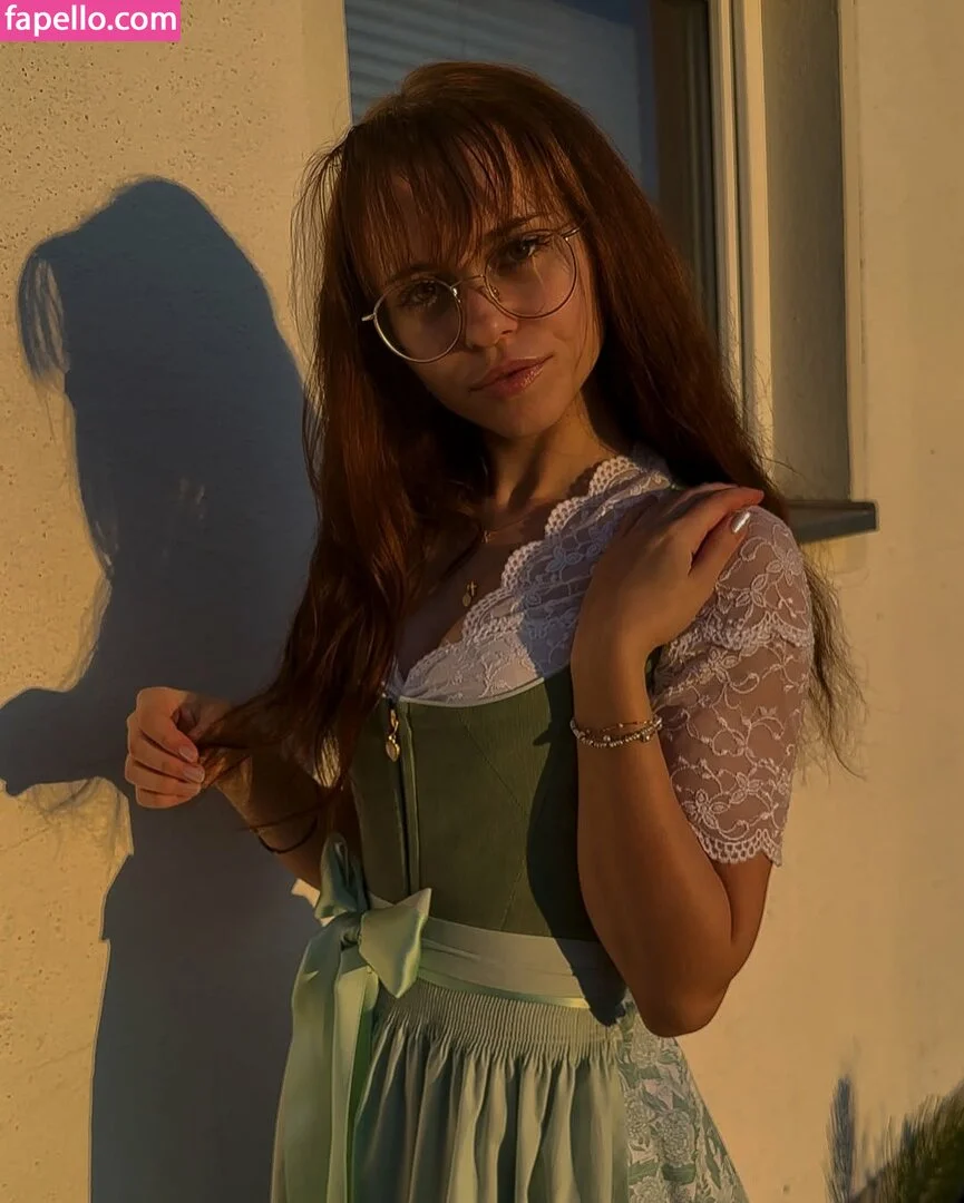 Anna Kauer / anna_kauer Onlyfans Photo Gallery 