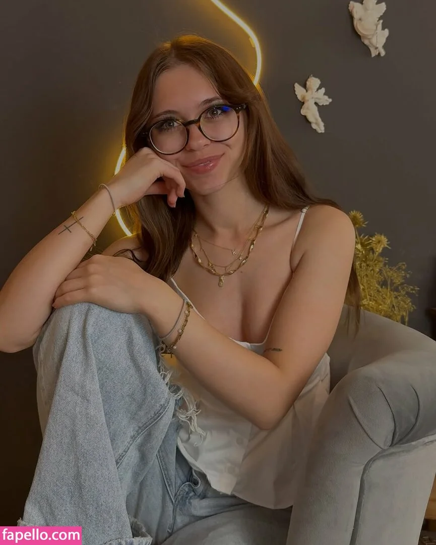 Anna Kauer / anna_kauer Onlyfans Photo Gallery 