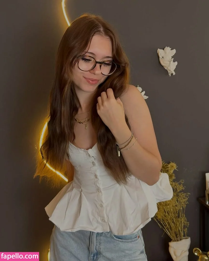 Anna Kauer / anna_kauer Onlyfans Photo Gallery 