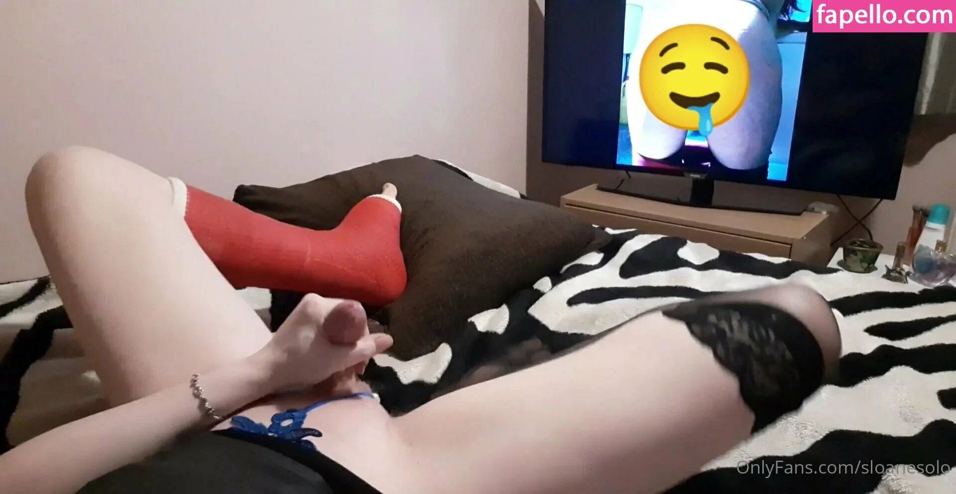 sloanesolo / slosloso Onlyfans Photo Gallery 