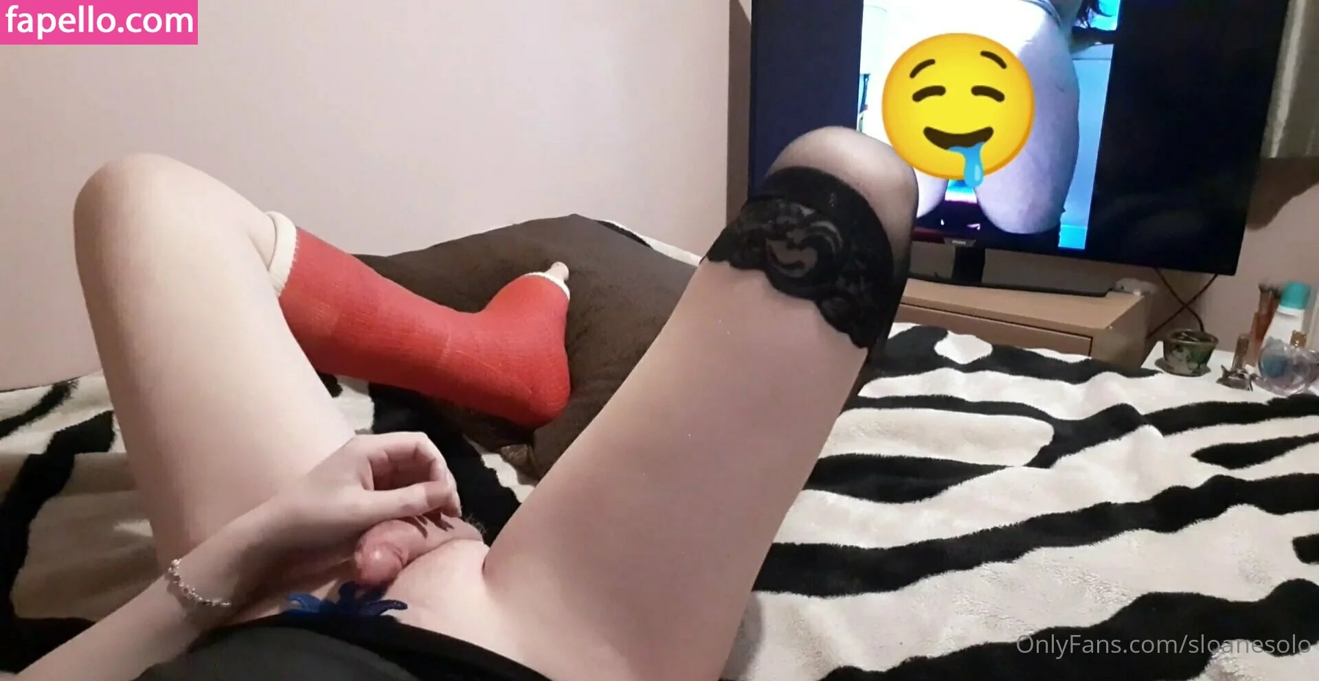 sloanesolo / slosloso Onlyfans Photo Gallery 