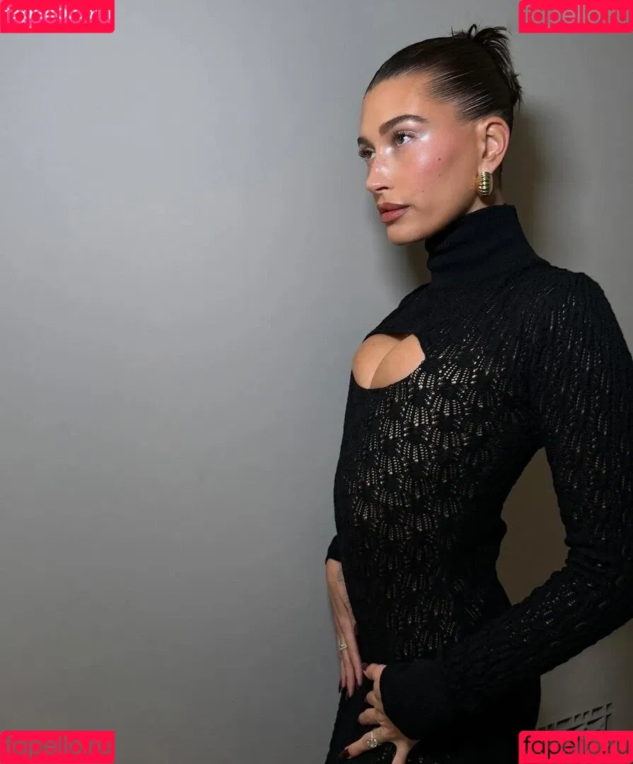 Hailey Bieber / baldwin / haileybieber Onlyfans Photo Gallery 