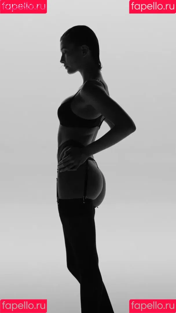 Hailey Bieber / baldwin / haileybieber Onlyfans Photo Gallery 