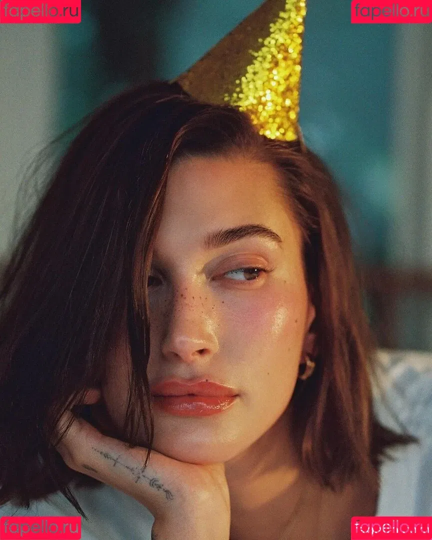 Hailey Bieber / baldwin / haileybieber Onlyfans Photo Gallery 