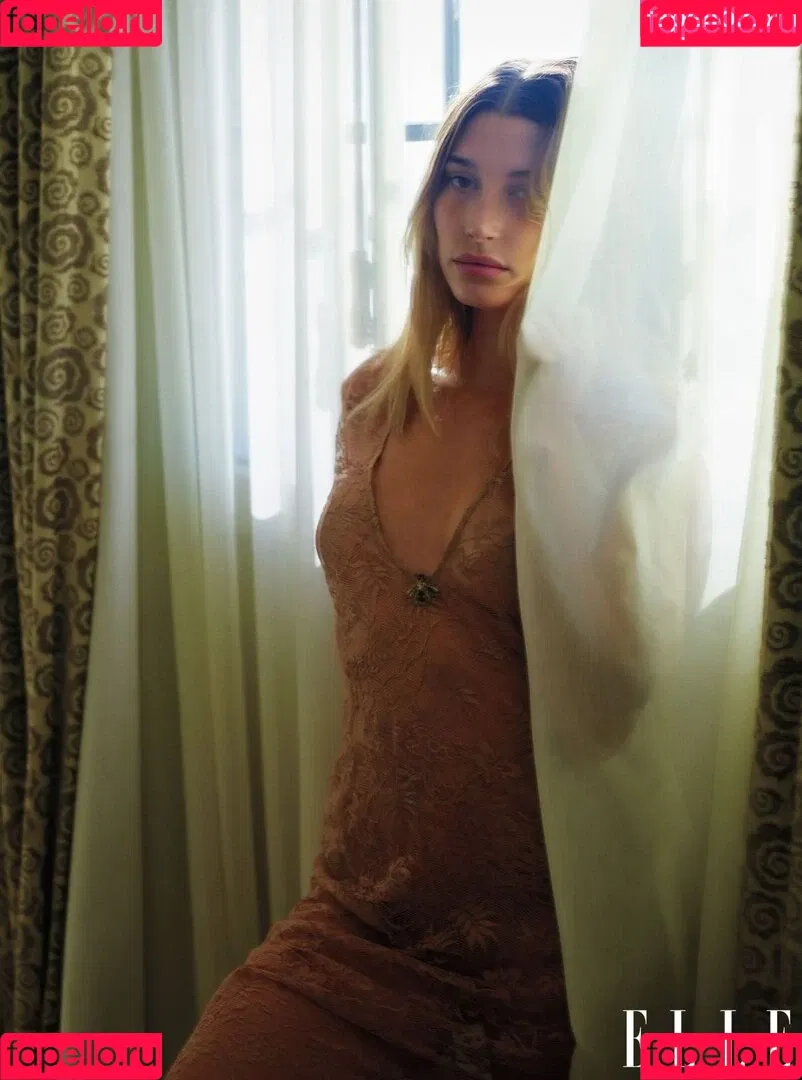 Hailey Bieber / baldwin / haileybieber Onlyfans Photo Gallery 
