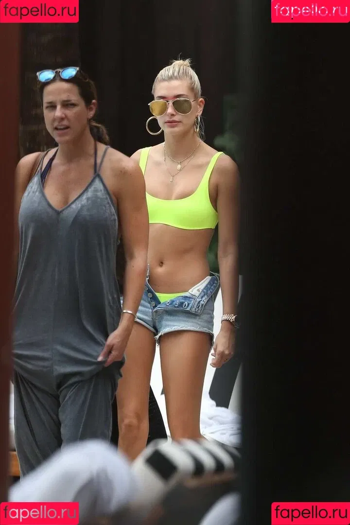 Hailey Bieber / baldwin / haileybieber Onlyfans Photo Gallery 