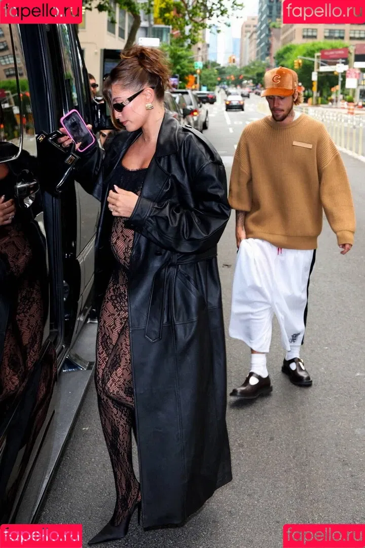 Hailey Bieber / baldwin / haileybieber Onlyfans Photo Gallery 