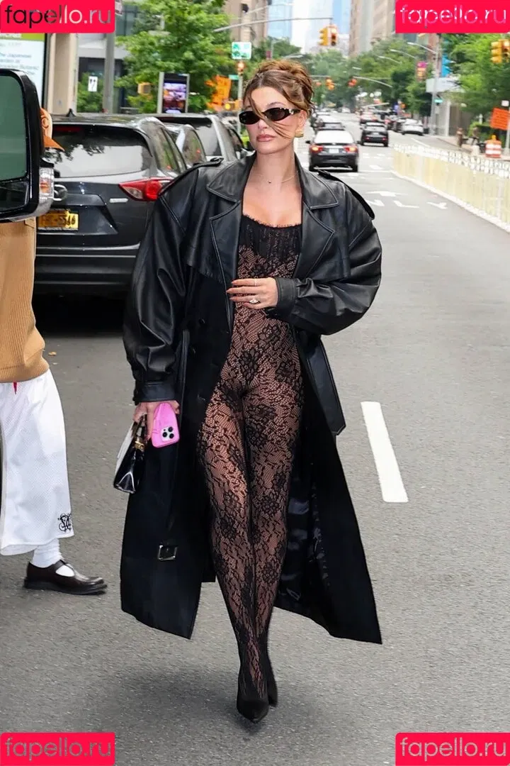 Hailey Bieber / baldwin / haileybieber Onlyfans Photo Gallery 