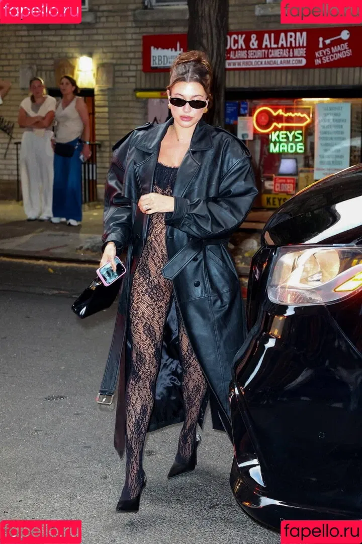 Hailey Bieber / baldwin / haileybieber Onlyfans Photo Gallery 