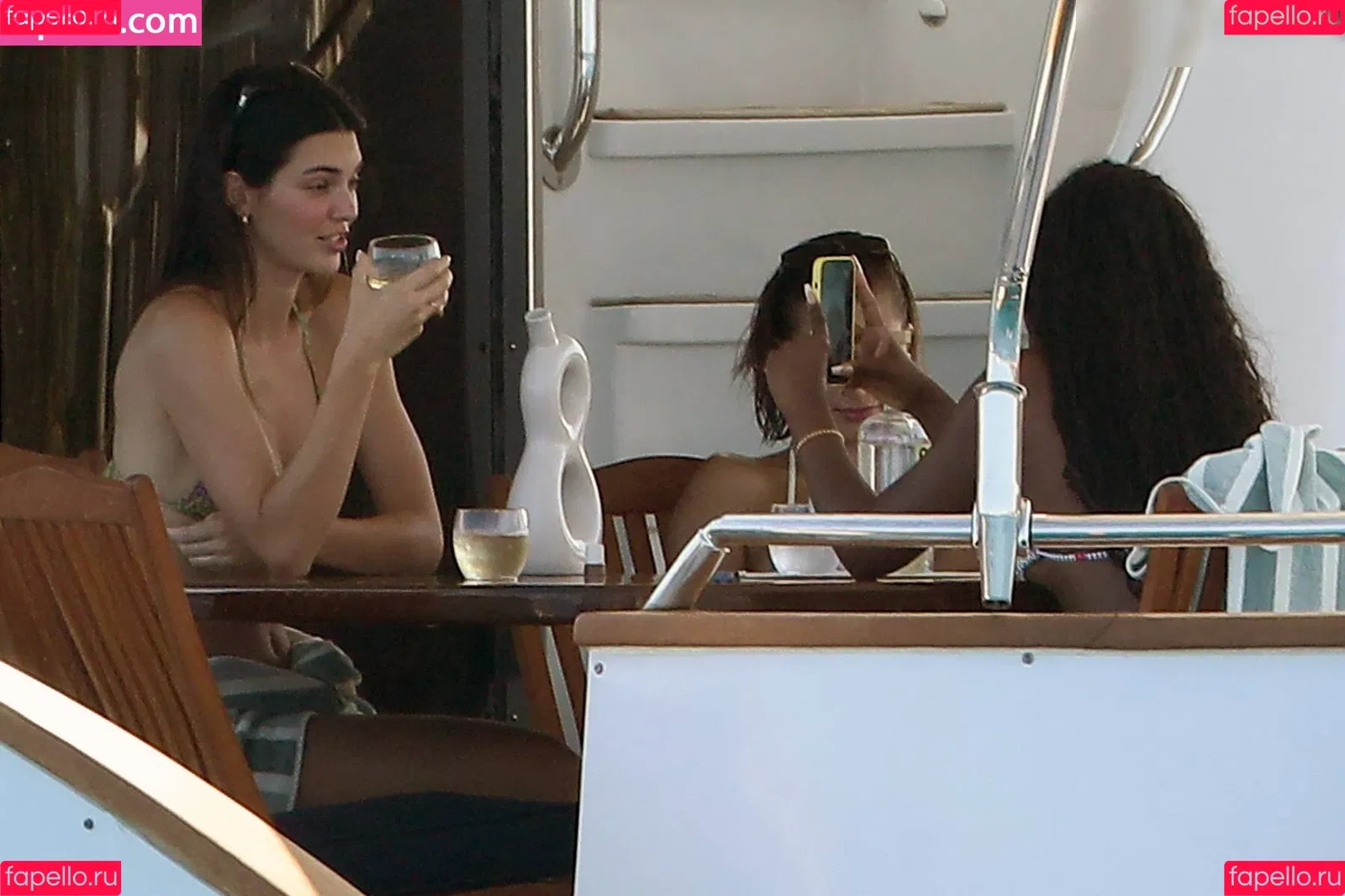 Hailey Bieber / baldwin / haileybieber Onlyfans Photo Gallery 