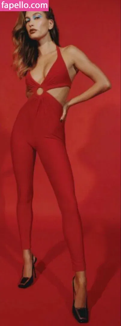Hailey Bieber / baldwin / haileybieber Onlyfans Photo Gallery 