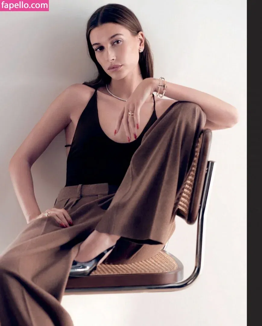 Hailey Bieber / baldwin / haileybieber Onlyfans Photo Gallery 