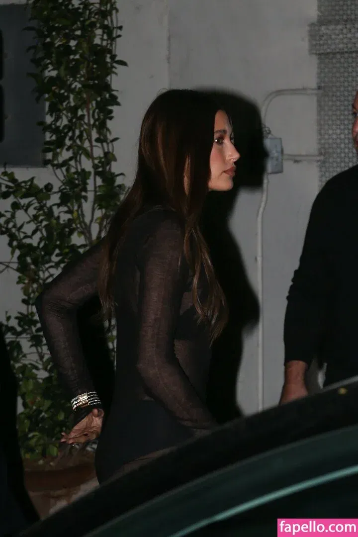 Hailey Bieber / baldwin / haileybieber Onlyfans Photo Gallery 