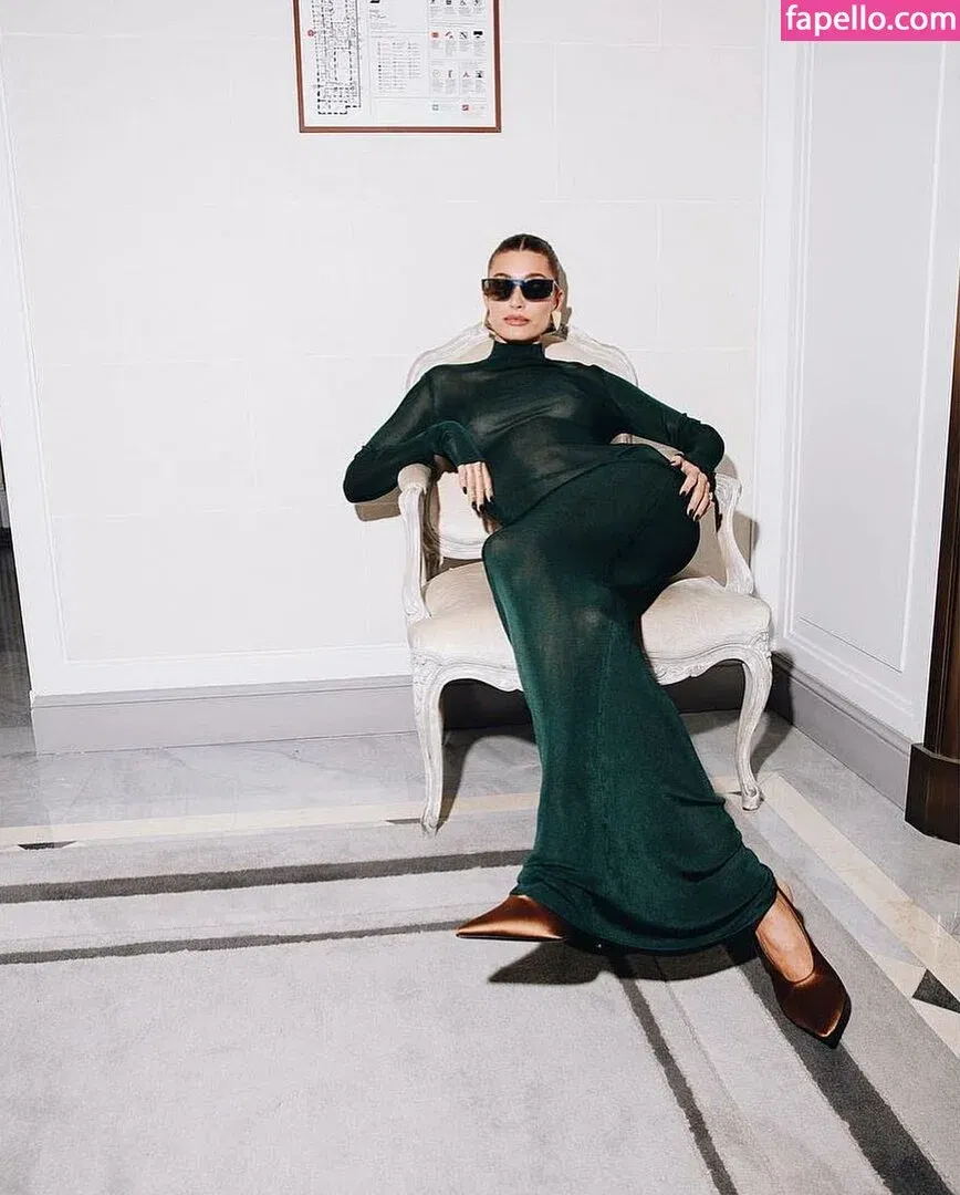 Hailey Bieber / baldwin / haileybieber Onlyfans Photo Gallery 