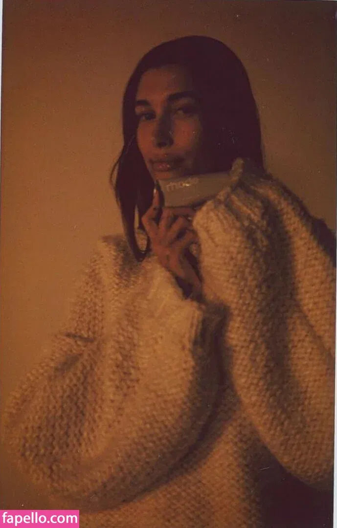 Hailey Bieber / baldwin / haileybieber Onlyfans Photo Gallery 