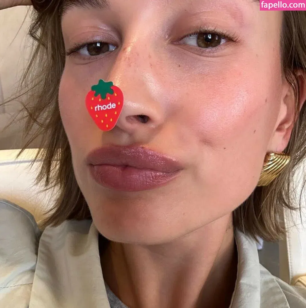 Hailey Bieber / baldwin / haileybieber Onlyfans Photo Gallery 