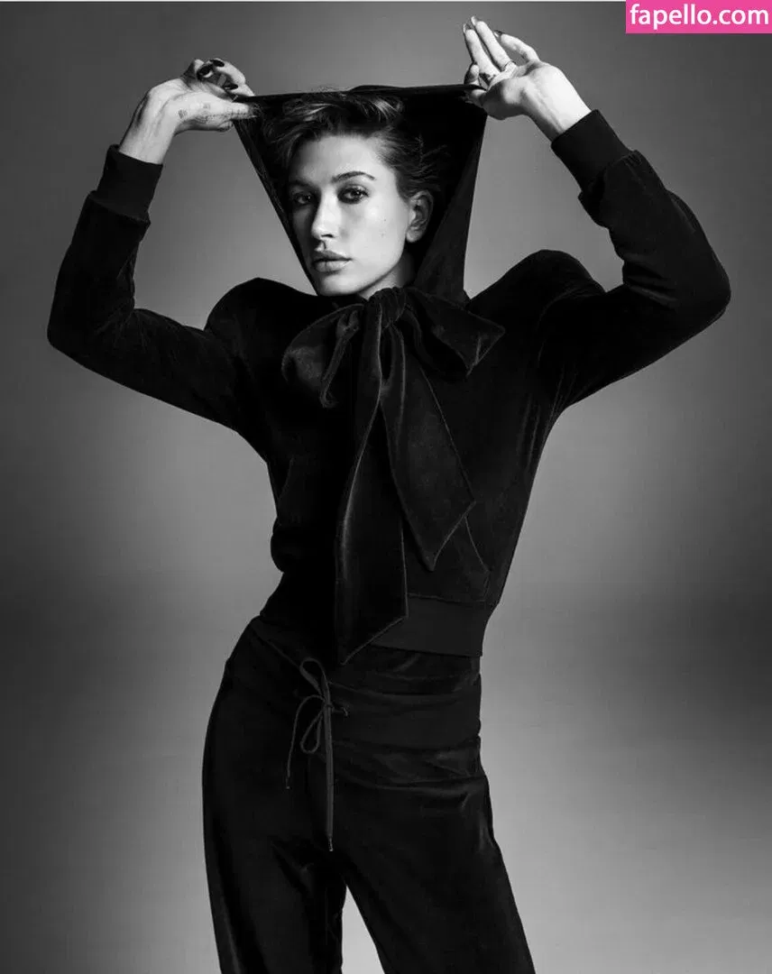 Hailey Bieber / baldwin / haileybieber Onlyfans Photo Gallery 