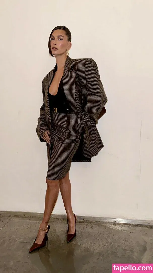 Hailey Bieber / baldwin / haileybieber Onlyfans Photo Gallery 