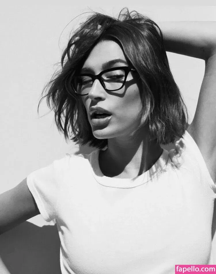 Hailey Bieber / baldwin / haileybieber Onlyfans Photo Gallery 