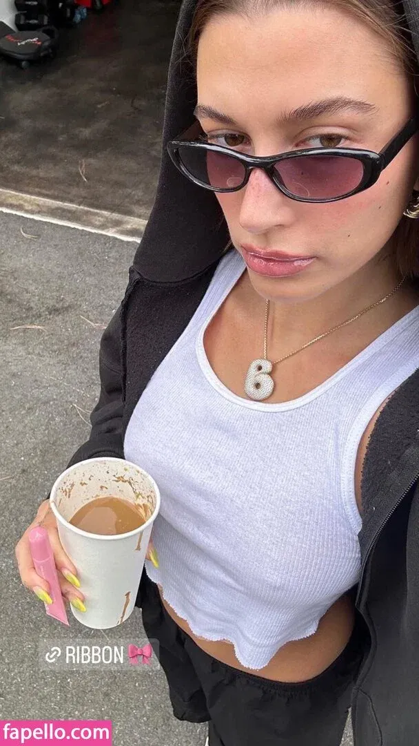 Hailey Bieber / baldwin / haileybieber Onlyfans Photo Gallery 