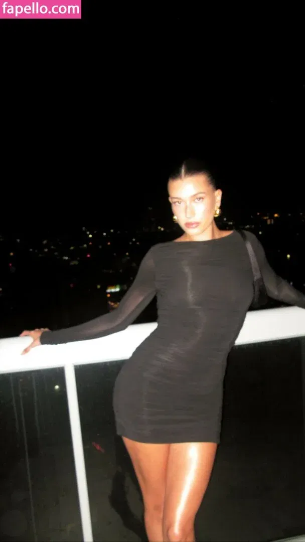 Hailey Bieber / baldwin / haileybieber Onlyfans Photo Gallery 