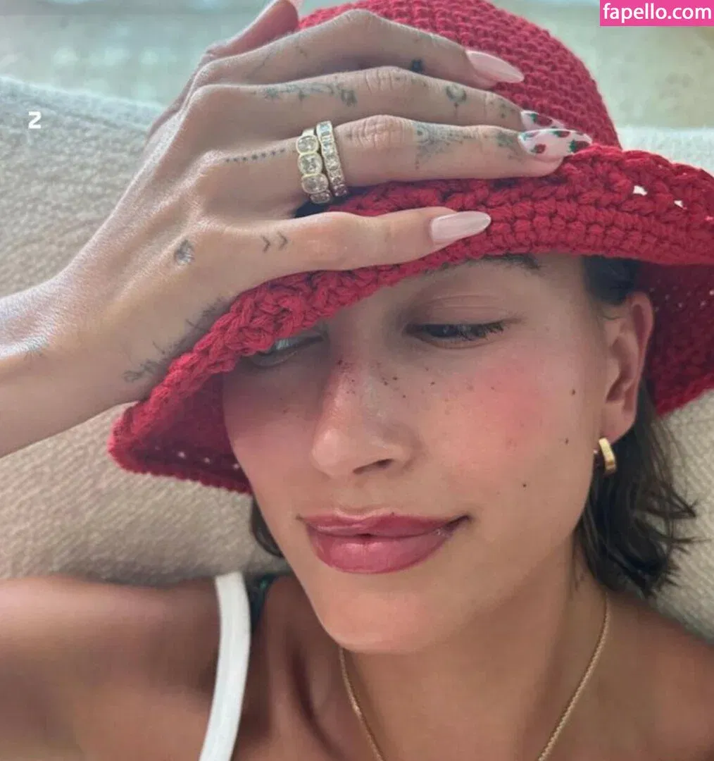 Hailey Bieber / baldwin / haileybieber Onlyfans Photo Gallery 