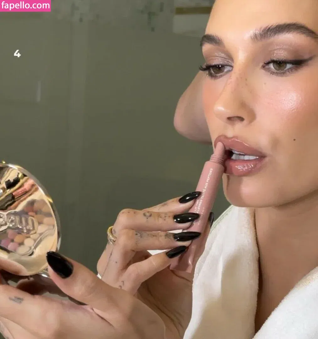 Hailey Bieber / baldwin / haileybieber Onlyfans Photo Gallery 