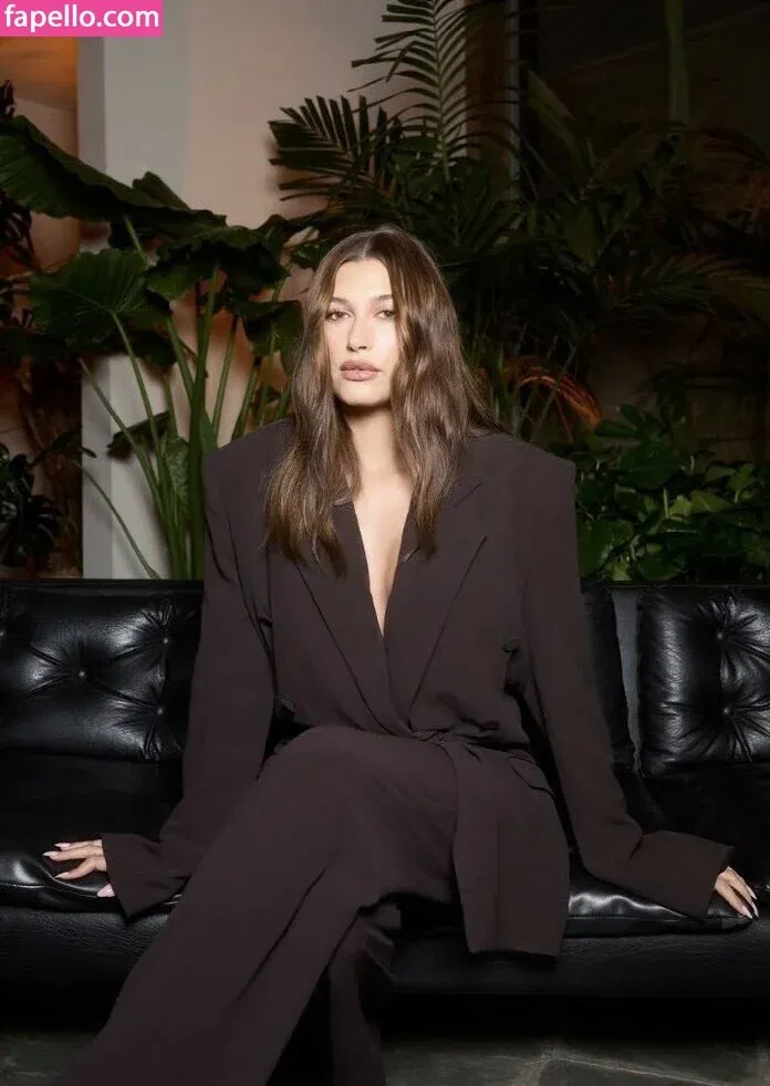 Hailey Bieber / baldwin / haileybieber Onlyfans Photo Gallery 