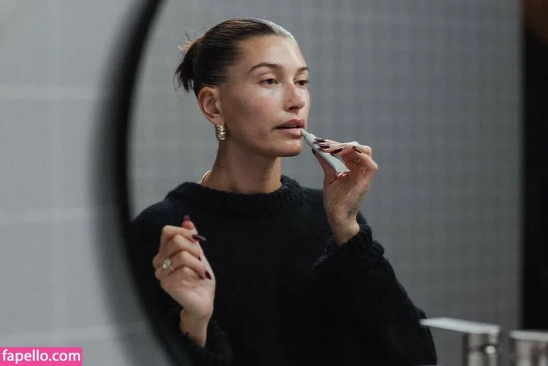 Hailey Bieber / baldwin / haileybieber Onlyfans Photo Gallery 