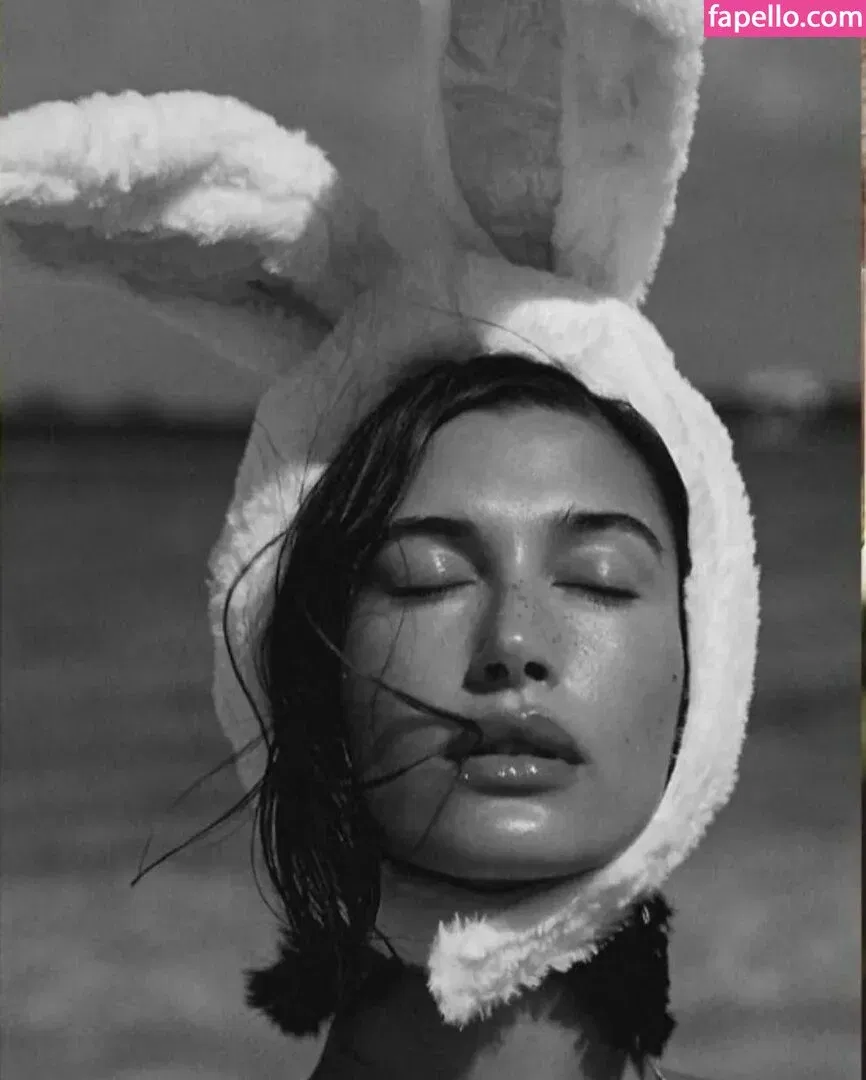 Hailey Bieber / baldwin / haileybieber Onlyfans Photo Gallery 