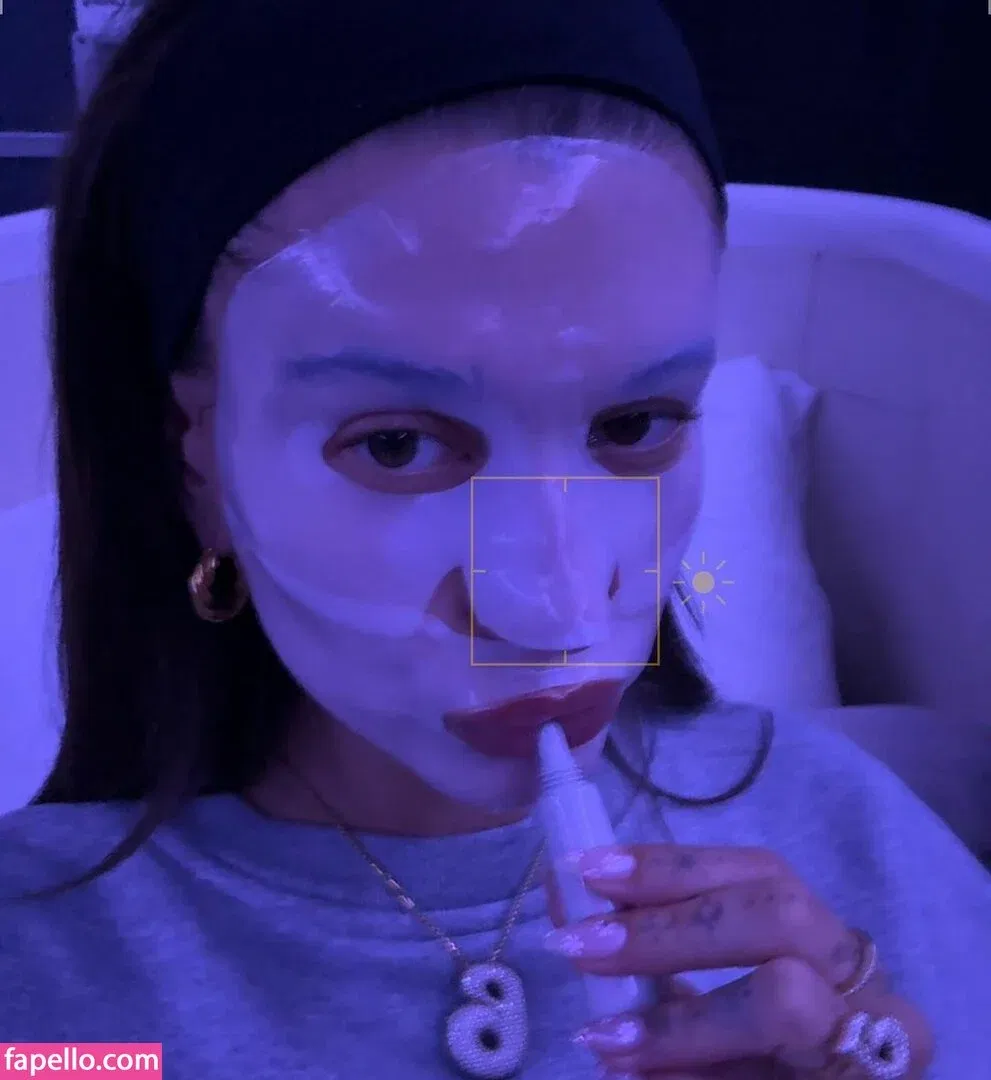 Hailey Bieber / baldwin / haileybieber Onlyfans Photo Gallery 