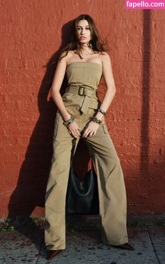 Hailey Bieber / baldwin / haileybieber Onlyfans Photo Gallery 