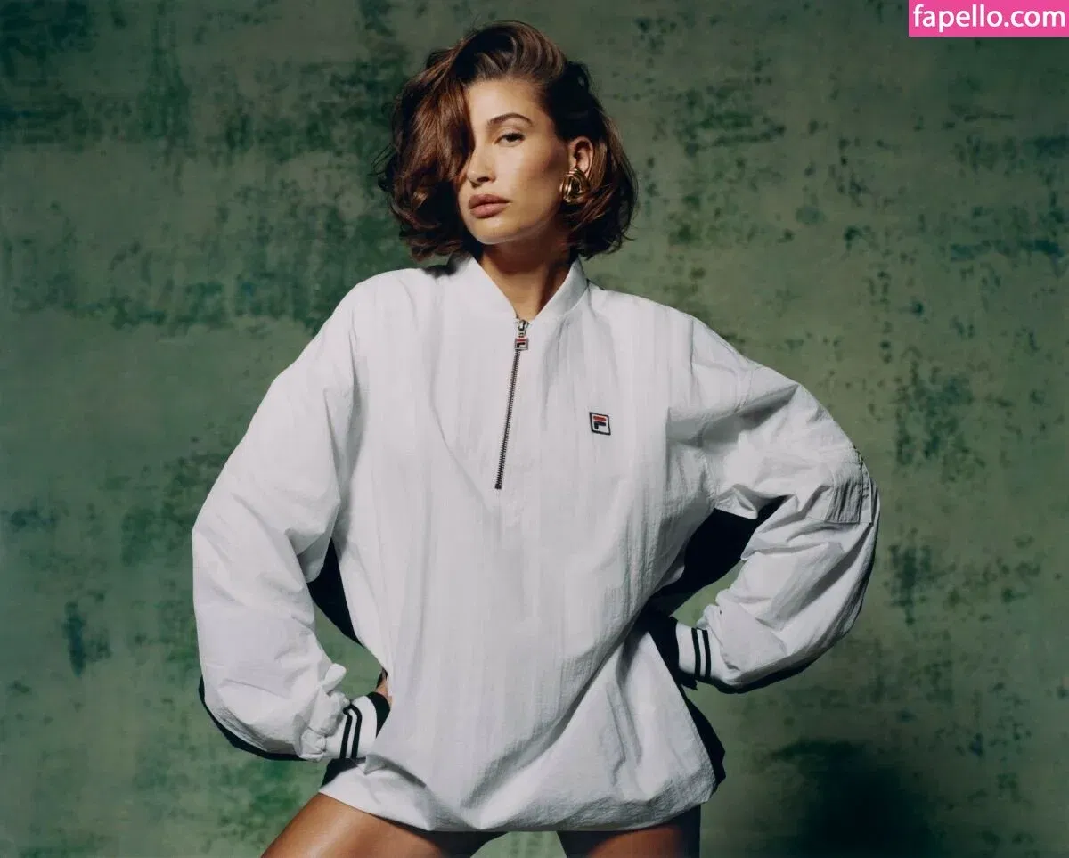 Hailey Bieber / baldwin / haileybieber Onlyfans Photo Gallery 