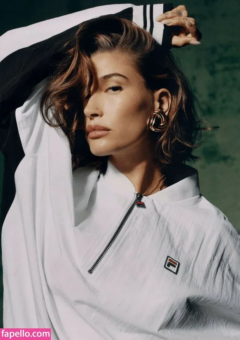 Hailey Bieber / baldwin / haileybieber Onlyfans Photo Gallery 