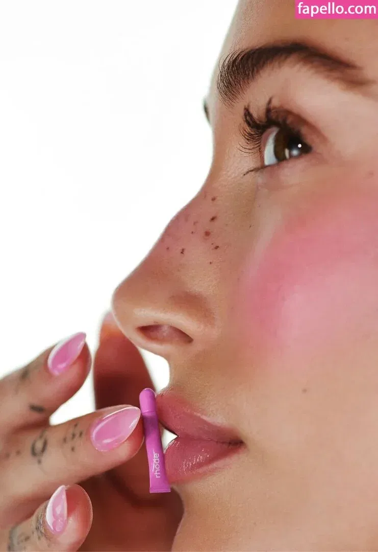 Hailey Bieber / baldwin / haileybieber Onlyfans Photo Gallery 