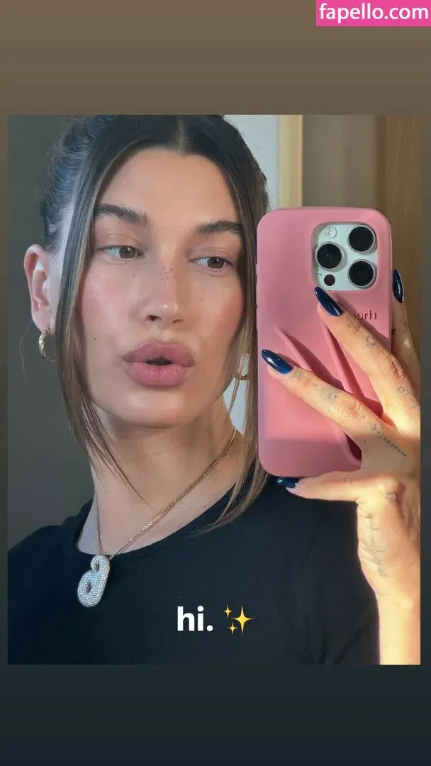 Hailey Bieber / baldwin / haileybieber Onlyfans Photo Gallery 