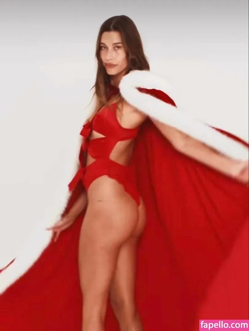 Hailey Bieber / baldwin / haileybieber Onlyfans Photo Gallery 