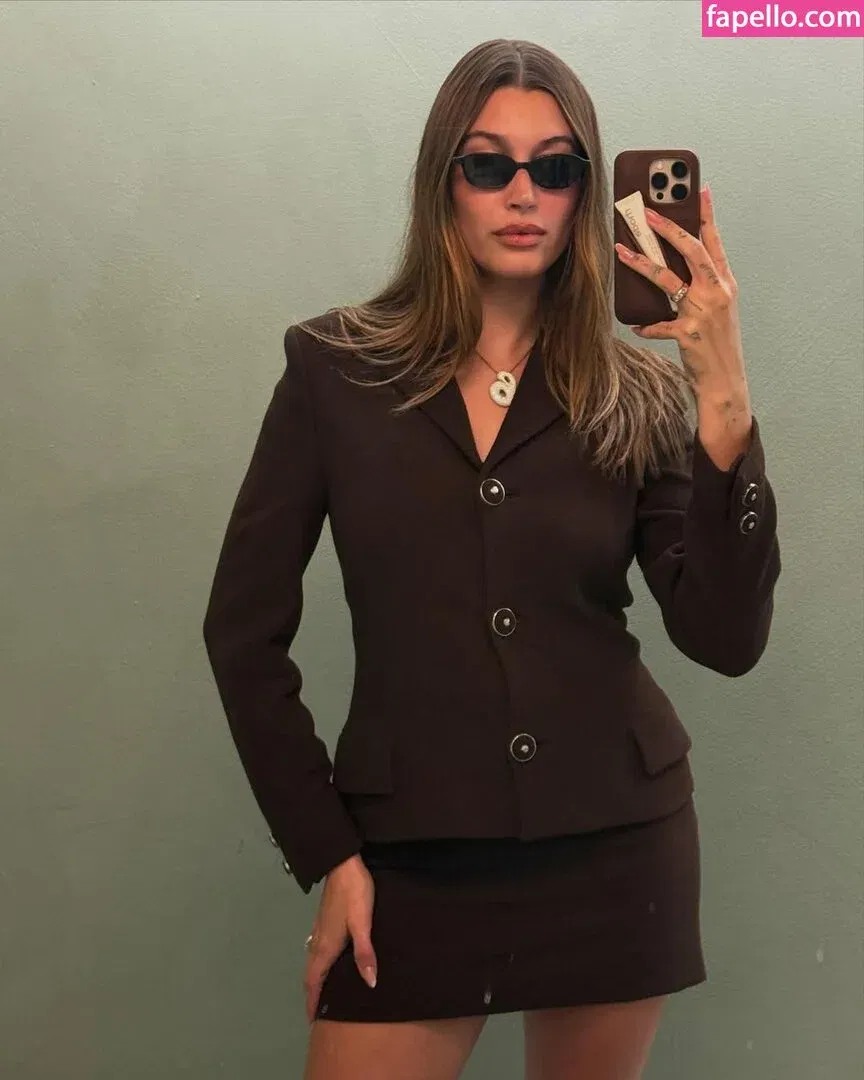 Hailey Bieber / baldwin / haileybieber Onlyfans Photo Gallery 