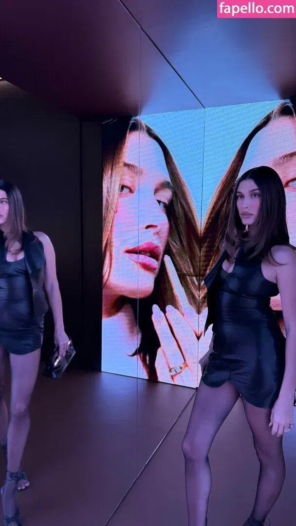 Hailey Bieber / baldwin / haileybieber Onlyfans Photo Gallery 