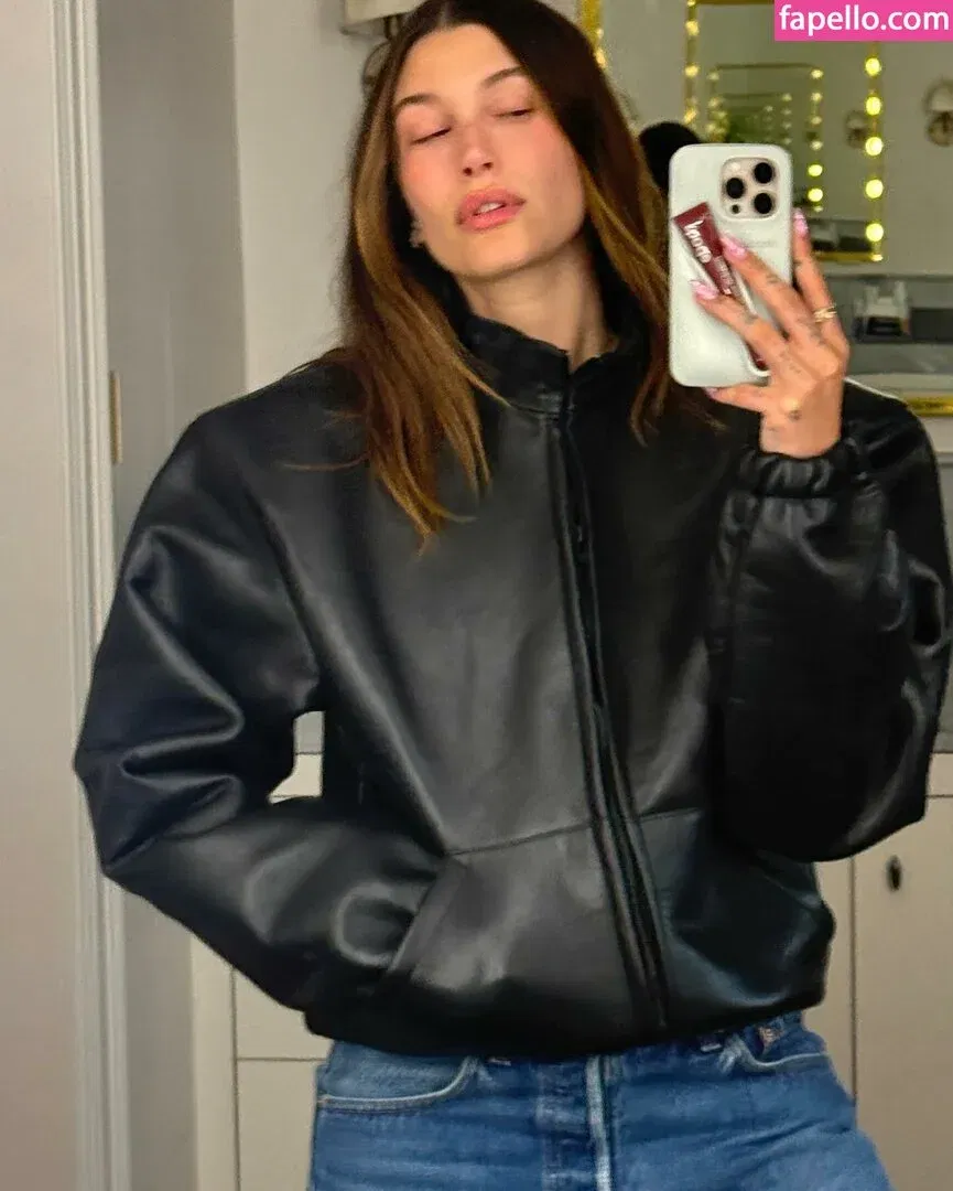 Hailey Bieber / baldwin / haileybieber Onlyfans Photo Gallery 