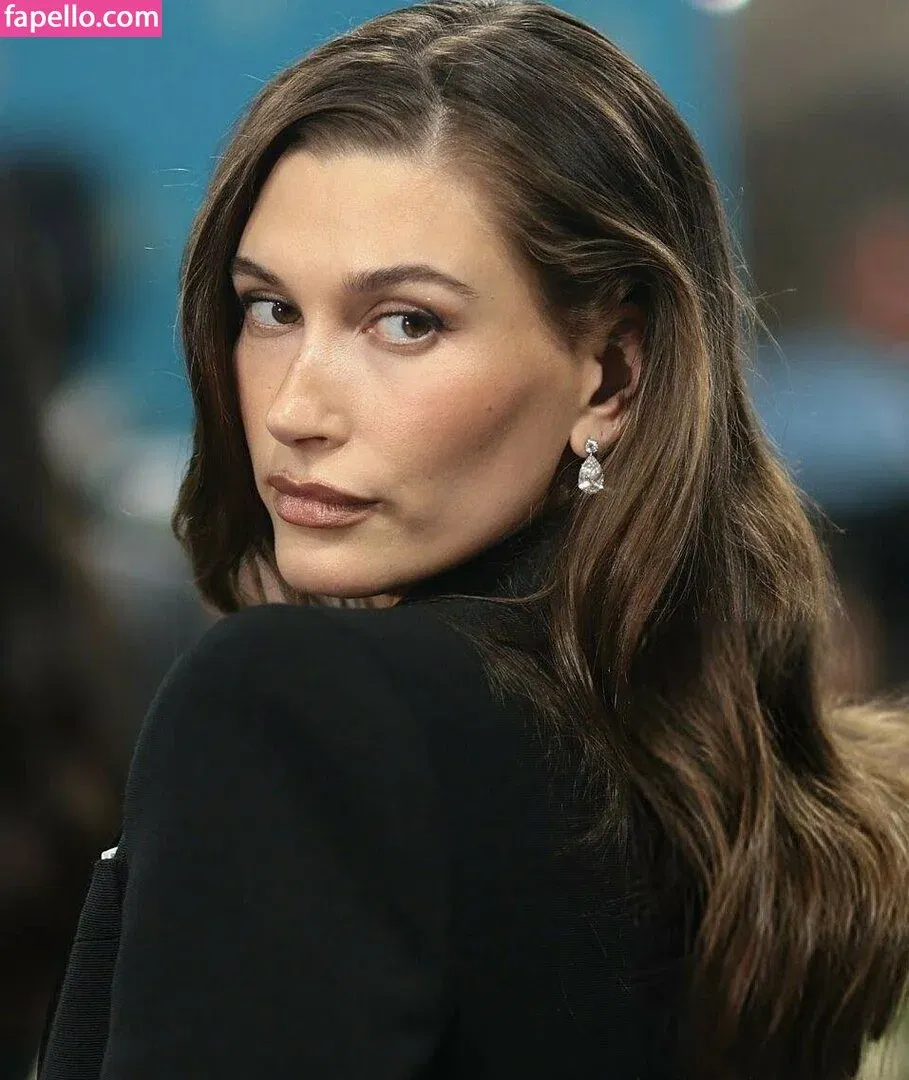Hailey Bieber / baldwin / haileybieber Onlyfans Photo Gallery 