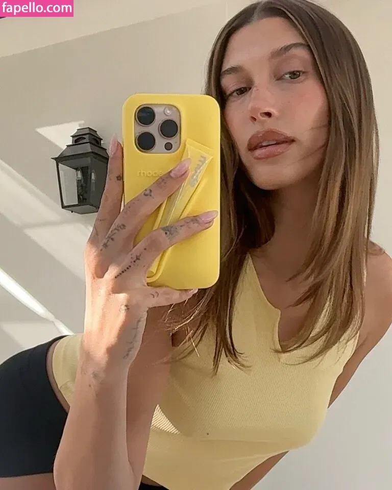 Hailey Bieber / baldwin / haileybieber Onlyfans Photo Gallery 