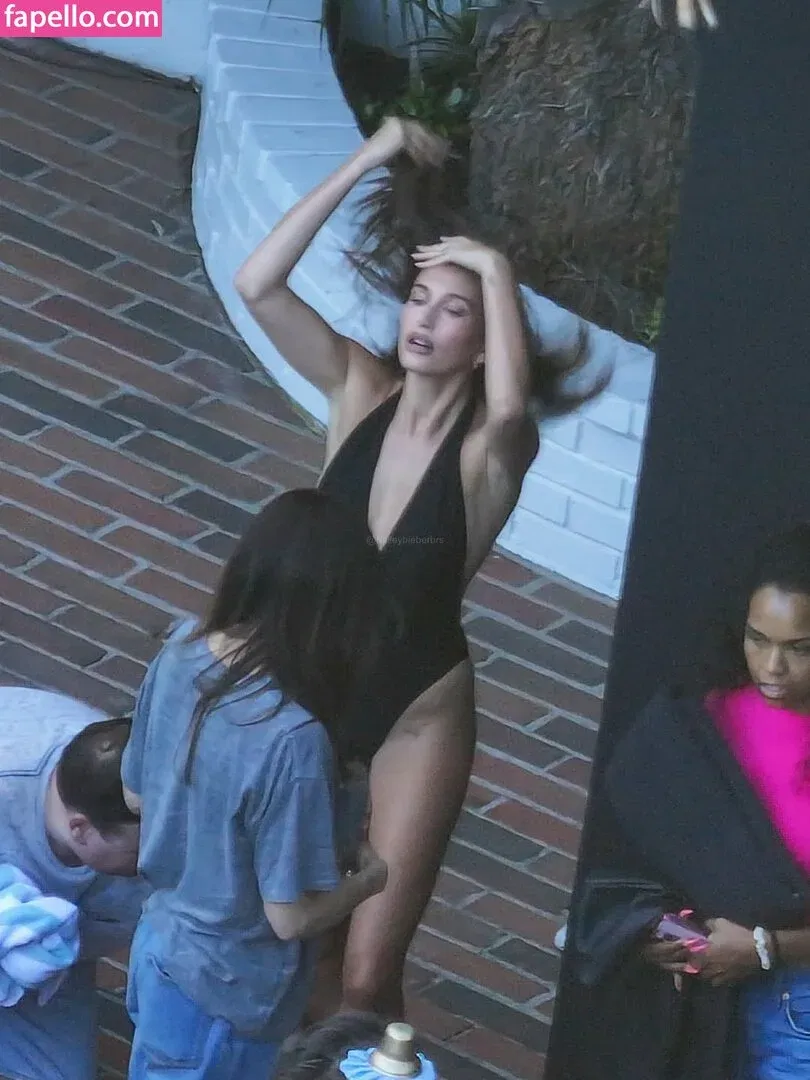 Hailey Bieber / baldwin / haileybieber Onlyfans Photo Gallery 