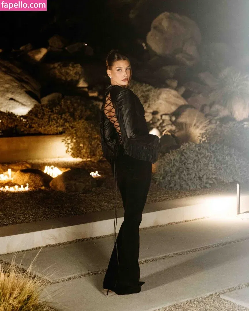 Hailey Bieber / baldwin / haileybieber Onlyfans Photo Gallery 